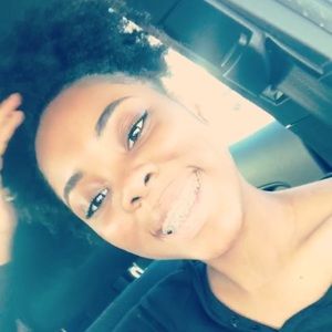 Meet your Posher, Chaz